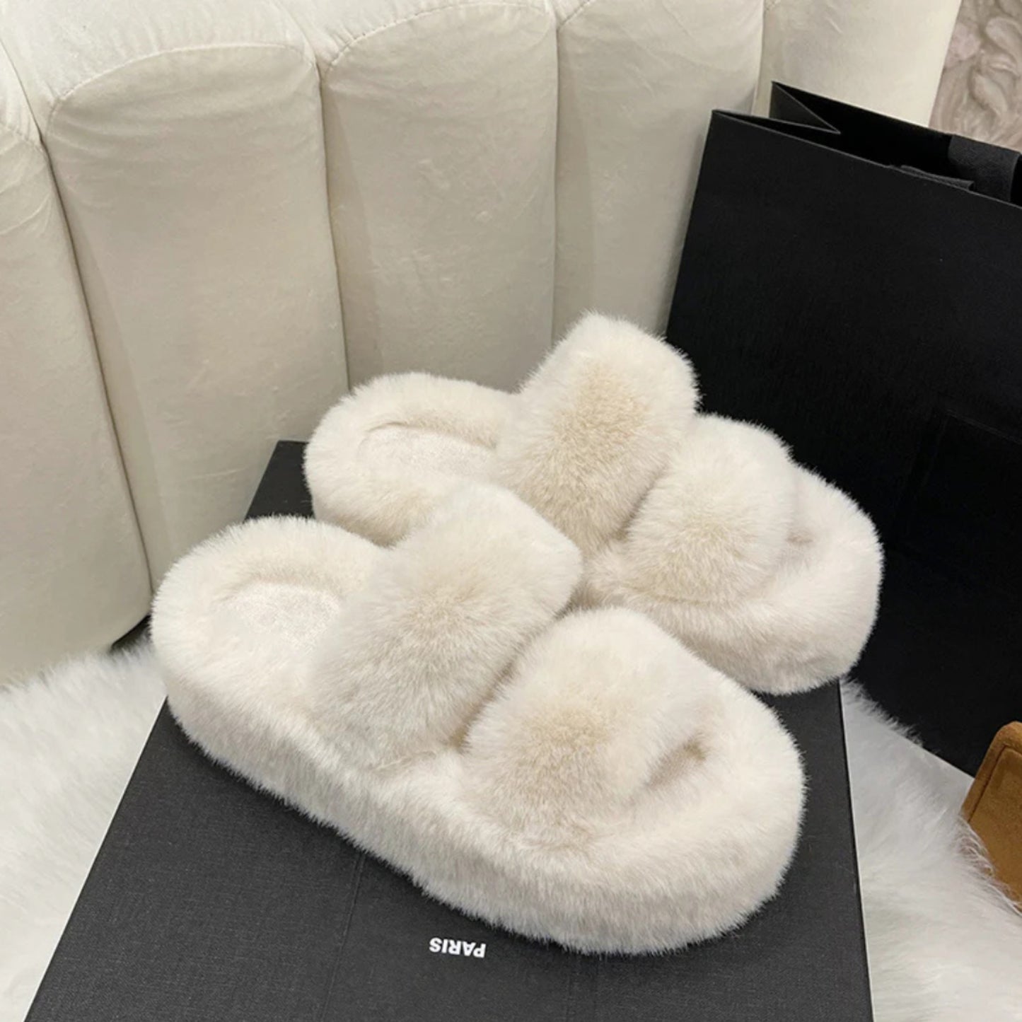 Set din satin roz+ papuci pufoși