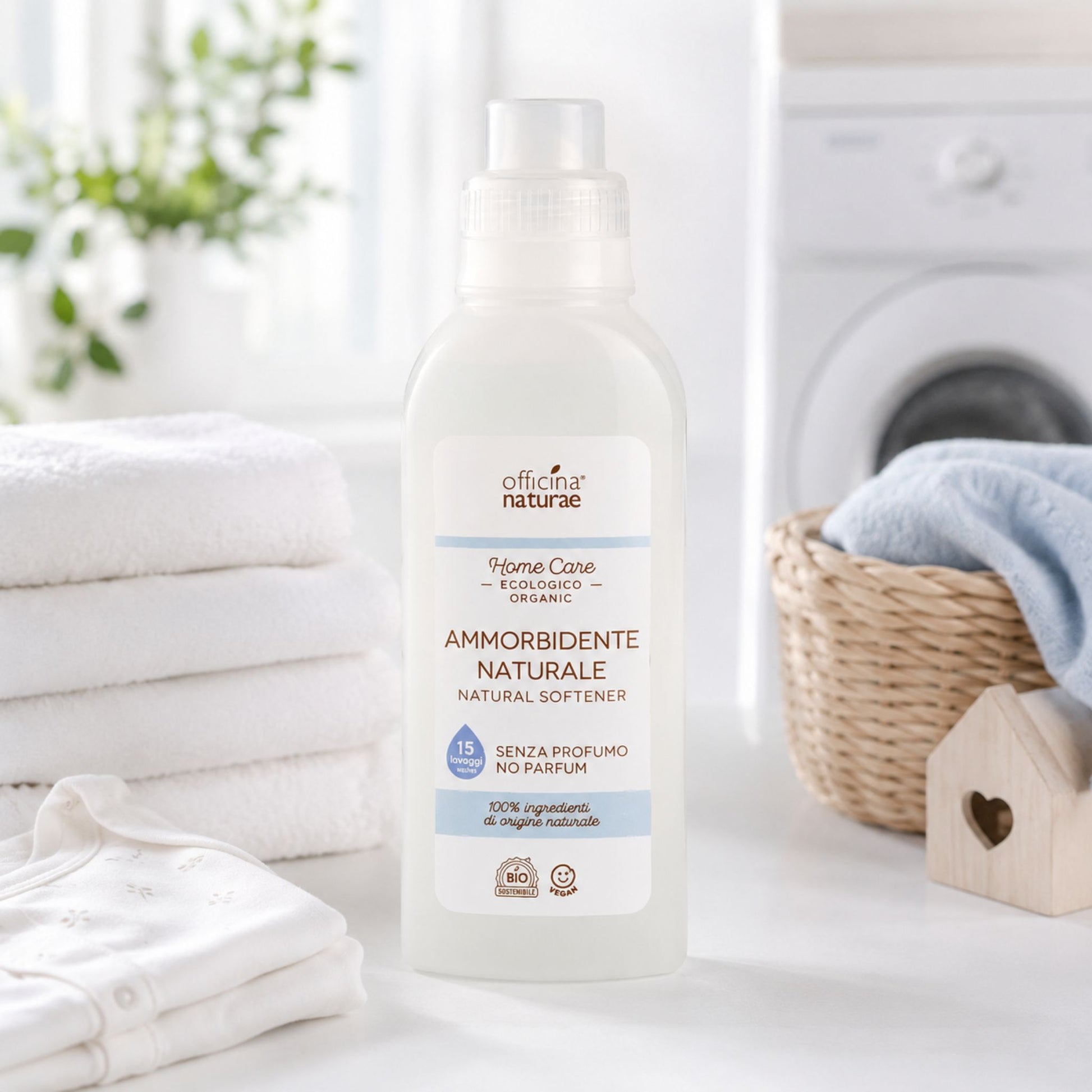 Balsam natural fără parfum pentru rufe delicate în ambient de spălătorie