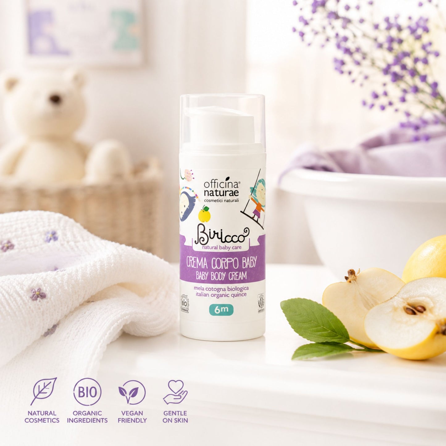 Cremă de corp naturală pentru copii cu gutuie bio în ambient de baie