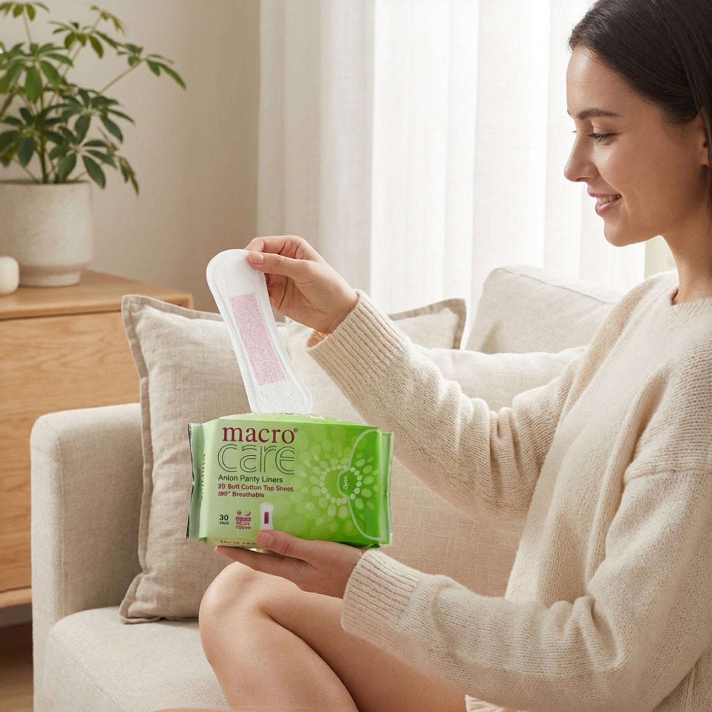 Absorbante macro care zilnice cu banda terapeutica pentru protectie si confort intim zilnic.