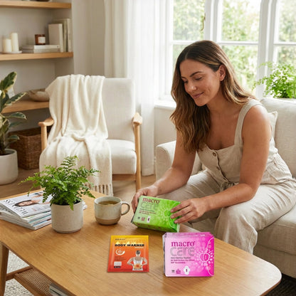 Pachet intim confort menstrual pentru sustinere in perioada sensibila a menstruatiei la femei, absorbante macro care de zi, zilnice si plature cald.